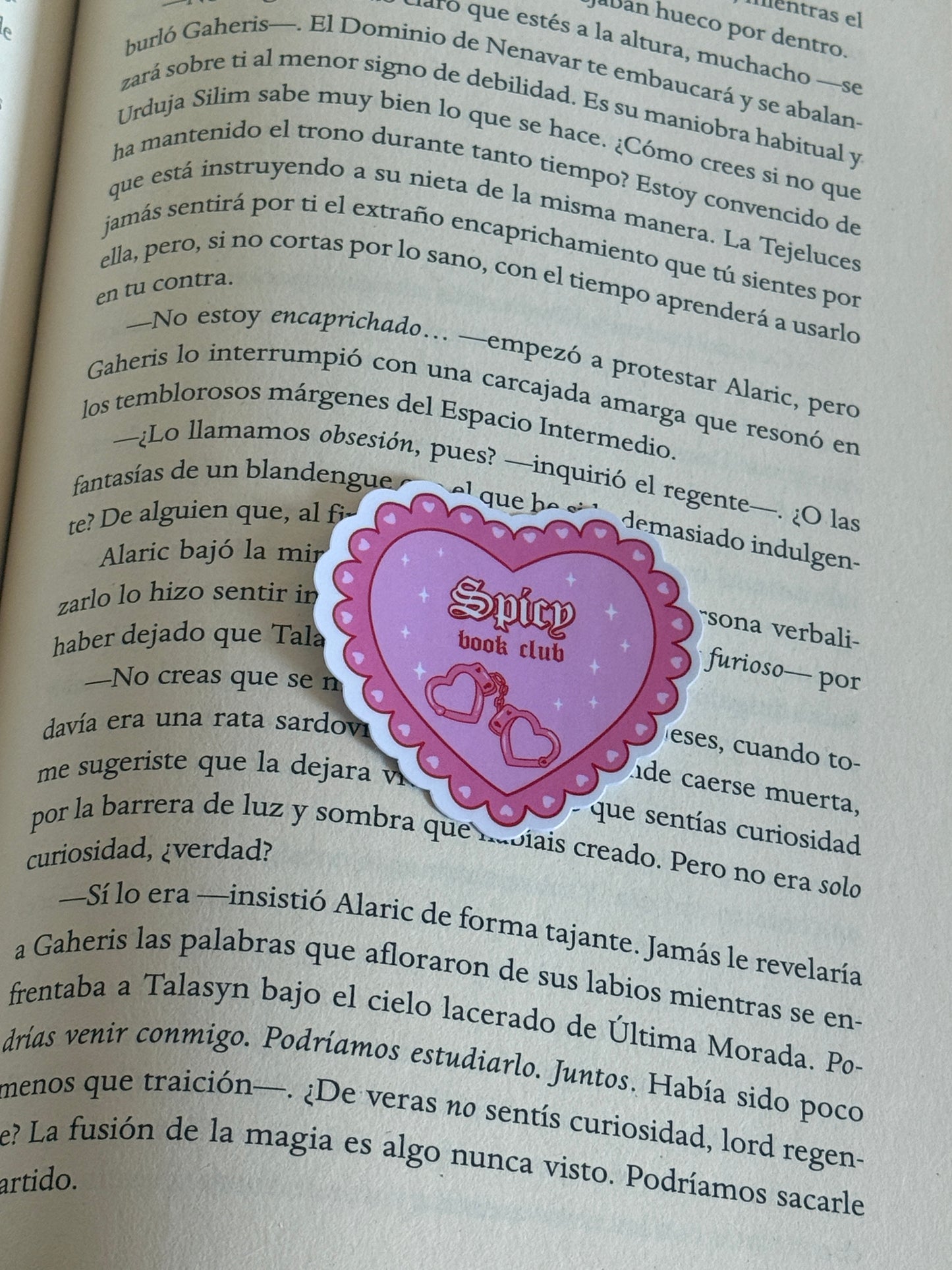 Pegatina "Spicy book club"