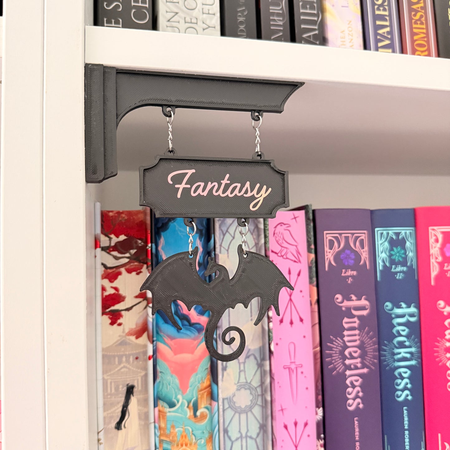 Cartel decorativo para estanteria - Esquina - Dragón