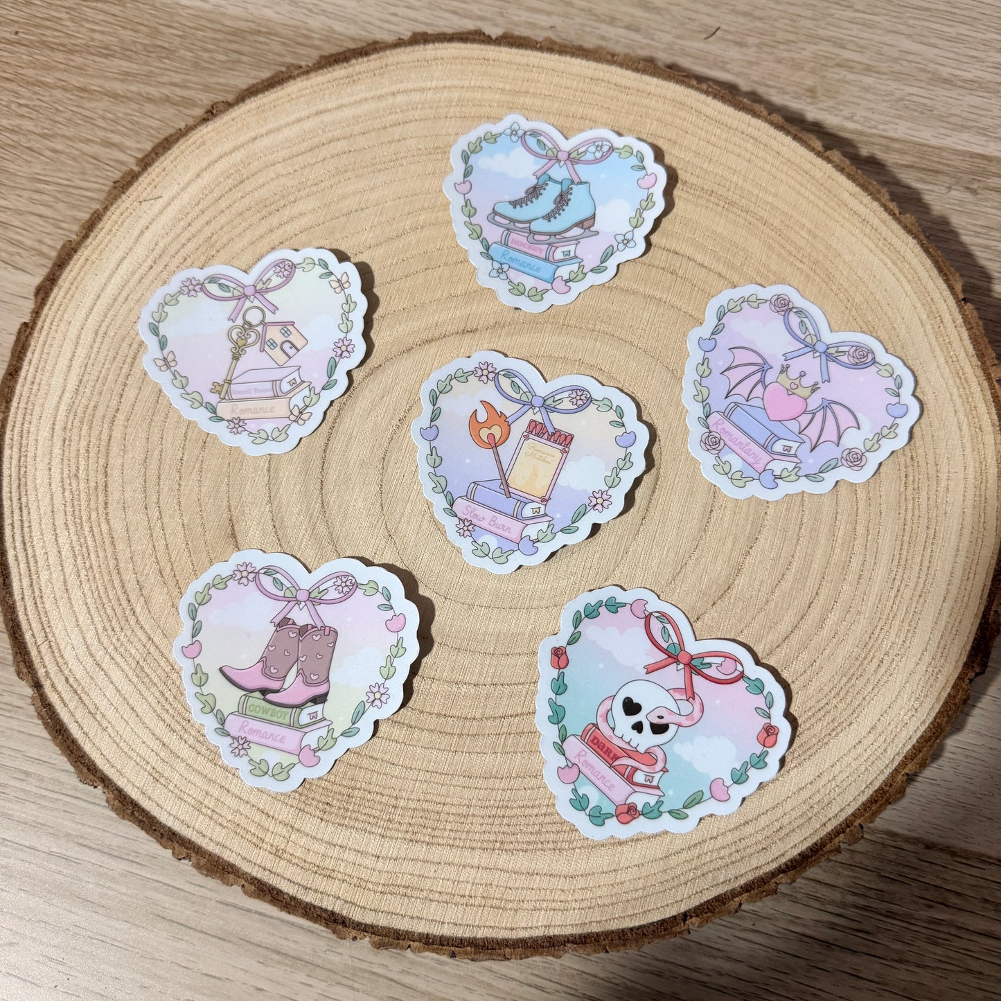 Pegatinas cliches literarios corazónes